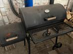 Bbq / smoker op wielen (houtskool), Ophalen, Gebruikt