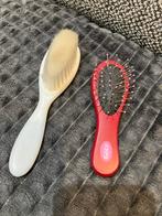 2 haarborstels voor pop van Götz en mustela, Ophalen of Verzenden, Gebruikt