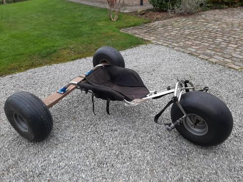 kitebuggy + powerkites, Sport en Fitness, Vliegeren, Gebruikt, Vlieger, Vierlijns, Ophalen