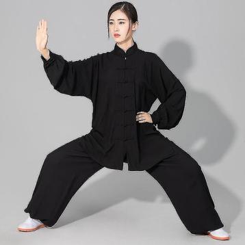 Tenue voor traditionele chinese sporten beschikbaar voor biedingen