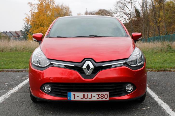 Renault Clio 4 à vendre, Auto's, Renault, Particulier, Clio, Bluetooth, Benzine, Euro 5, Berline, 5 deurs, Handgeschakeld, Rood