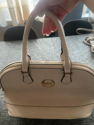 Een Michael Kors tasje, Ophalen, Zo goed als nieuw