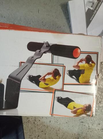 Barre de porte pour abdominaux beschikbaar voor biedingen