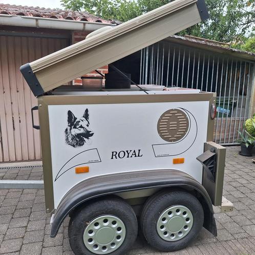 Hondenremorque met 2 boxen en dubbele as Thermo ., Dieren en Toebehoren, Paarden en Pony's | Trailers en Aanhangwagens, Zo goed als nieuw