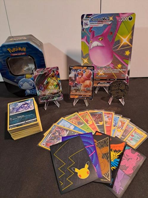 Pack de Noël Pokémon avec un jumbo spécial brillant, Hobby & Loisirs créatifs, Jeux de cartes à collectionner | Pokémon, Comme neuf