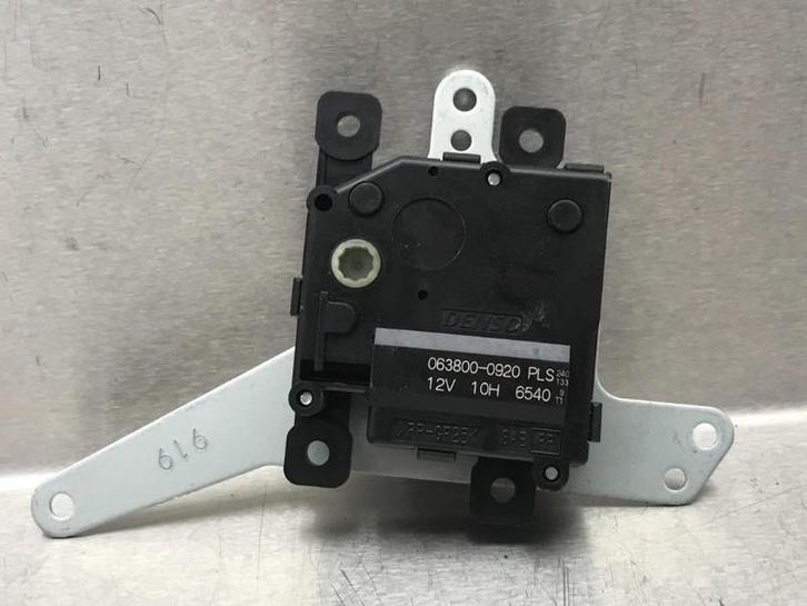 KACHELSTELMOTOR Lexus LS (F4) (|0638000920|), Auto-onderdelen, Airco en Verwarming, Lexus, Gebruikt