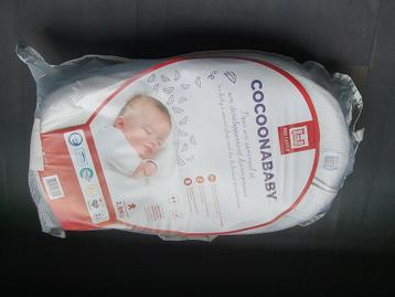 cocoon a baby / cocoonababy (red castle)