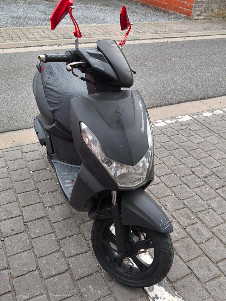 Scooter Peugeot Kisbee 25Cc de 2008.Bon état, Fietsen en Brommers, Scooters | Peugeot, Gebruikt, Overige modellen, Klasse A (25 km/u)