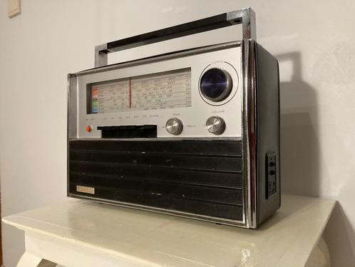 Zeldzame wereldontvanger Lancia NR-24F2 receiver vintage DX, Antiek en Kunst, Antiek | Tv's en Audio, Ophalen of Verzenden