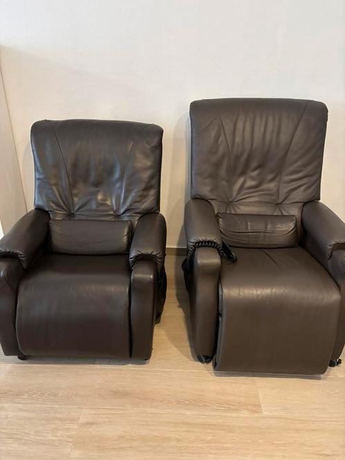 Elektrische relaxzetels met liftfunctie, ECHT LEDER!, Huis en Inrichting, Fauteuils, Zo goed als nieuw, Ophalen