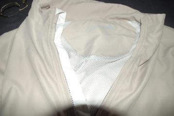 windjack beige maat L voor golf heren disponible aux enchères