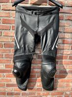 Leren motorbroek Dainese Delta 3 maat 50, Motos, Vêtements | Vêtements de moto, Hommes, Dainese, Pantalon | cuir, Seconde main