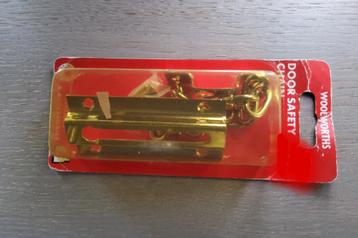 Deur bevestiging / deur beveiliging nieuw goud kleur beschikbaar voor biedingen
