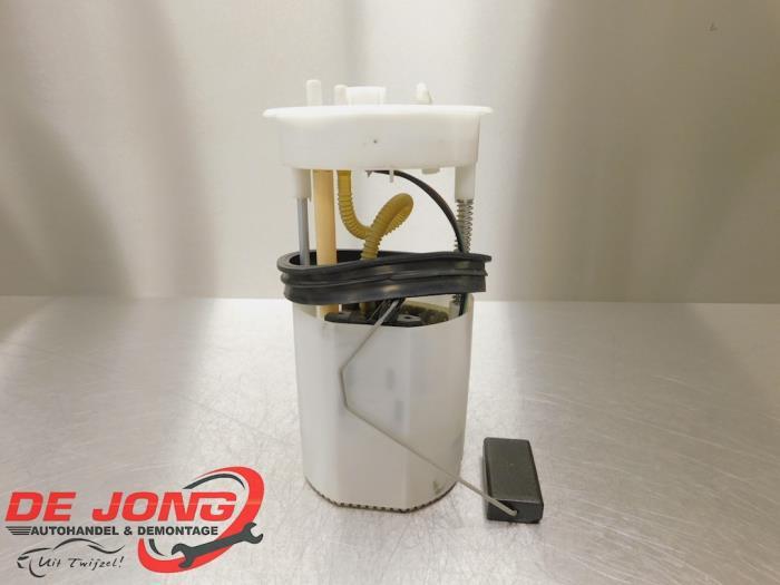 Pompe carburant électrique d'un Volkswagen Polo, Autos : Pièces & Accessoires, Systèmes à carburant, Volkswagen, Utilisé, 3 mois de garantie