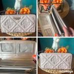 Portemonnee guess, Handtassen en Accessoires, Portemonnees, Ophalen, Zo goed als nieuw, Guess