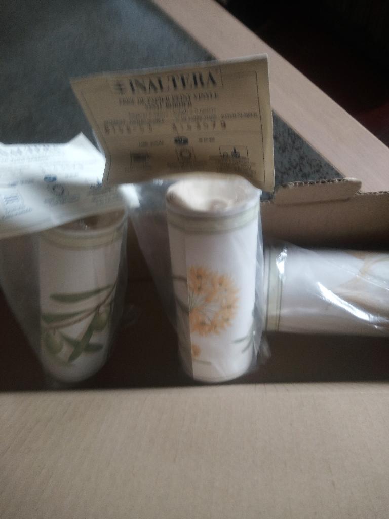 3 frises de papier peint  (provençal), Maison & Meubles, Ameublement | Papier peint, Enlèvement