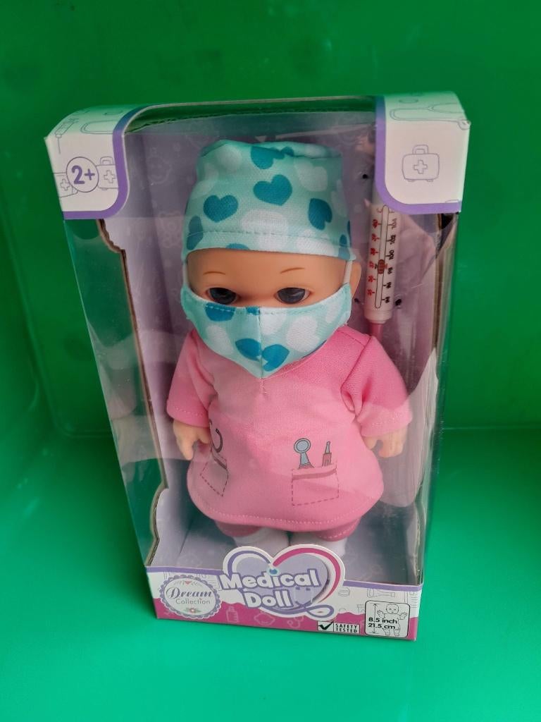 Popje nieuw 5€ medical doll 21.5 cm, Kinderen en Baby's, Speelgoed | Poppen, Ophalen of Verzenden, Nieuw, Babypop