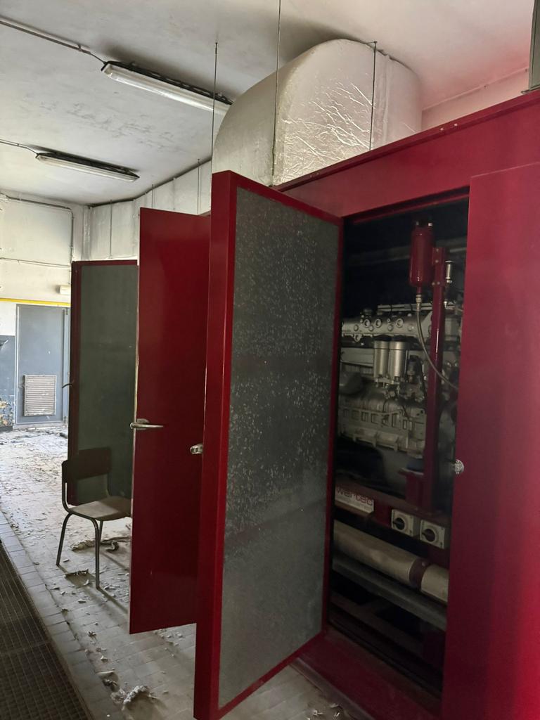 groupe électrogène de réserve au gaz Man 2007 900 h, Bricolage & Construction, Générateurs, Enlèvement ou Envoi, Comme neuf