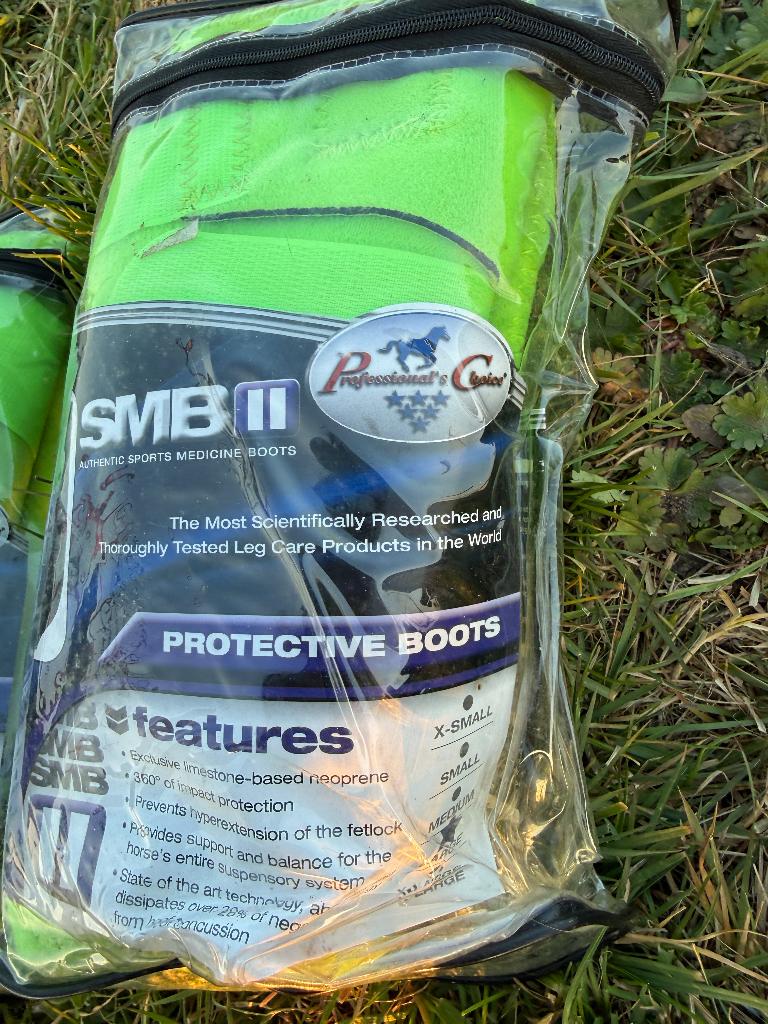 Professional’s choice medicine boots en Bell boots, Dieren en Toebehoren, Paarden en Pony's | Beschermers, Zo goed als nieuw, Rijden