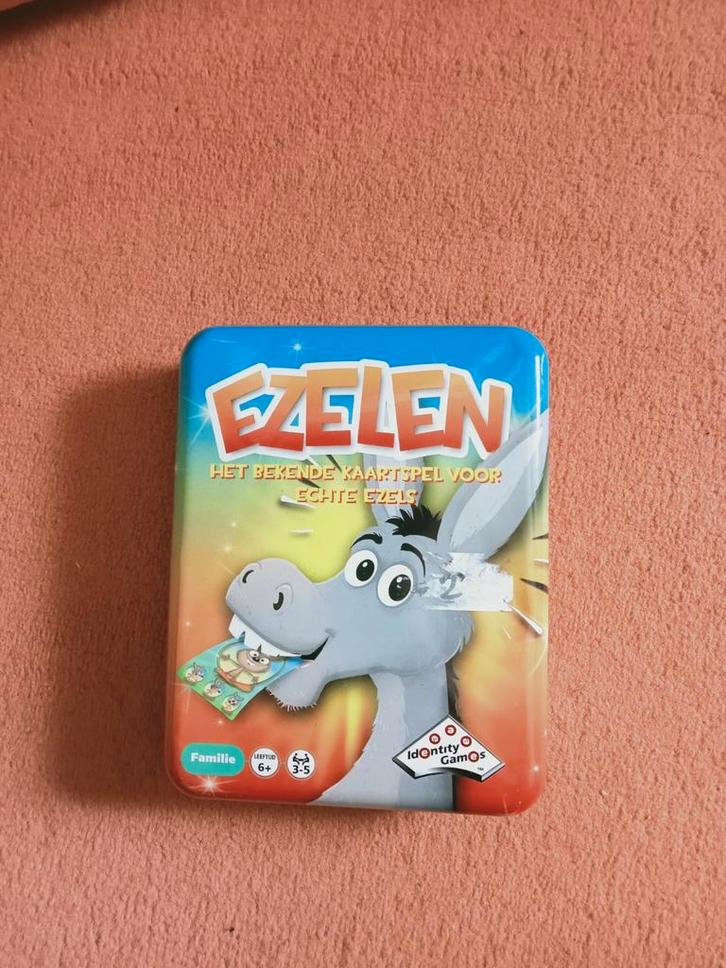 Ezelen: Het bekende kaartspel voor echte ezels, Hobby en Vrije tijd, Gezelschapsspellen | Kaartspellen, Ophalen of Verzenden