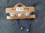 Bracelet tressé bleu roi à coquillages et perles NEUF !, Bijoux, Sacs & Beauté, Bracelets, Enlèvement ou Envoi, Neuf, Bleu, Autres matériaux