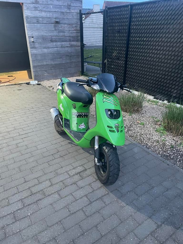 Piaggio typhoon, Vélos & Vélomoteurs, Pièces de cyclomoteur | Scooters, Enlèvement, Utilisé, Phare, Piaggio