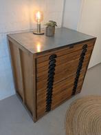 Letterkast in mooie staat, Antiek en Kunst, Ophalen