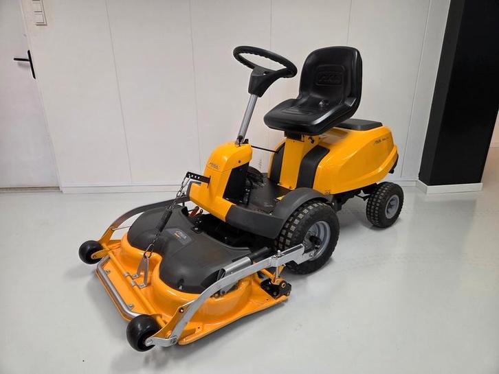 Stiga Villa 13 HST frontmaaier, Jardin & Terrasse, Tondeuses autoportées, Utilisé, Moins de 90 cm, Démarrage électrique, Fonction de mulching