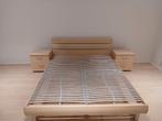 Bedframe + lattenbodem + 2 nachtkastjes, Maison & Meubles, Chambre à coucher | Chambres à coucher complètes, Enlèvement, Utilisé