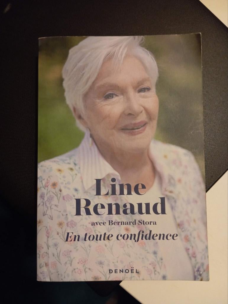 Line Renaud, Livres, Biographies