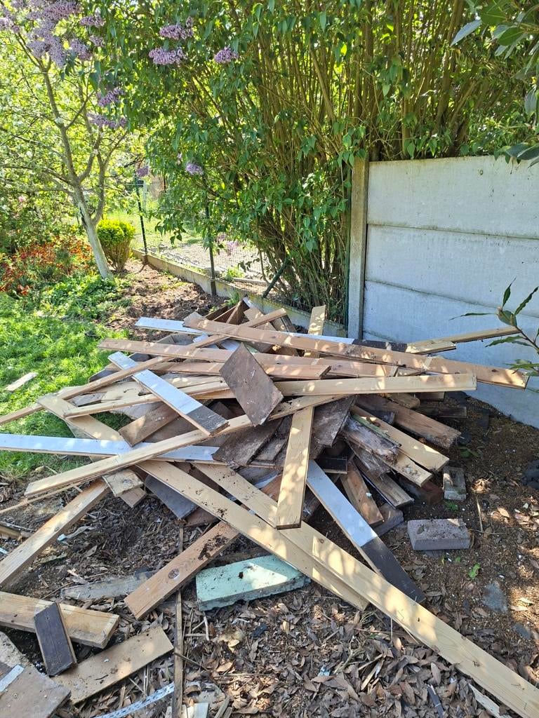 Gratis brandhout, Enlèvement