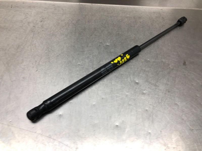 VERIN A GAZ ARRIÈRE DROIT Kia Sportage (SL), Utilisé, Kia