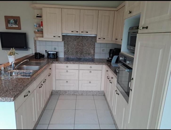 KEUKEN met graniet tablet, Maison & Meubles, Cuisine | Cuisines complètes, Utilisé, Enlèvement