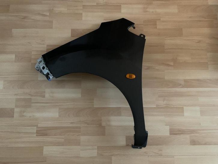 zijscherm links chevrolet spark 2009 - 2015 bruin spatbord, Auto-onderdelen, Carrosserie, Spatbord, Chevrolet, Gebruikt, Ophalen of Verzenden