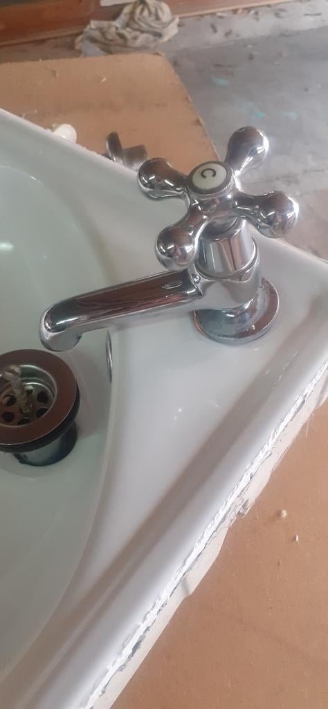 Hoeklavabo toilet "sphinx ", Ophalen