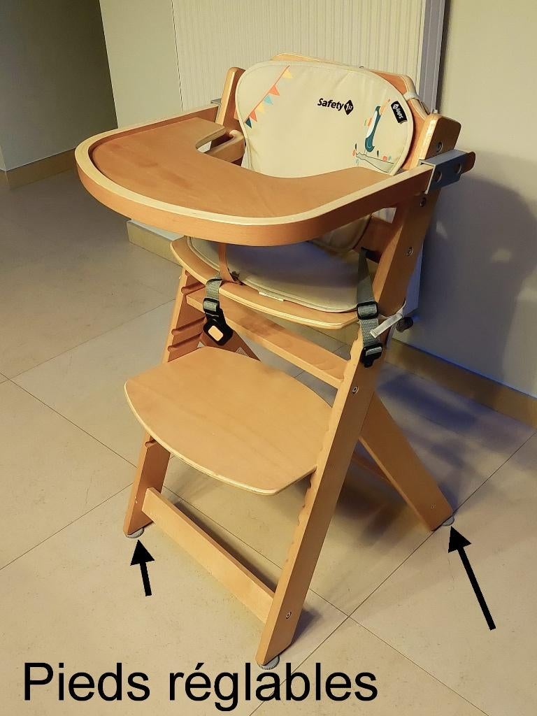 Chaise haute pour enfant de marque Safety 1st, en bois, Enfants & Bébés, Enlèvement, Comme neuf, Chaise évolutive, Ceinture(s)