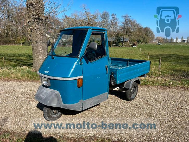 Tricycle Piaggio Ape 50 TL6T Tuktuk Food Truck Vespa, Vélos & Vélomoteurs, Scooters | Piaggio, Utilisé, Autres modèles, Classe B (45 km/h)
