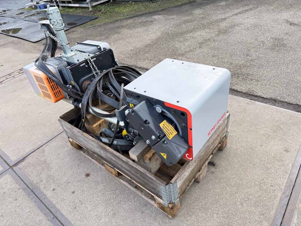 Staaldraadtakel Konecranes / 2 ton / 2017 / 9,5 m hijshoogte, Bricolage & Construction, Treuils et Palans, Utilisé, Électrique