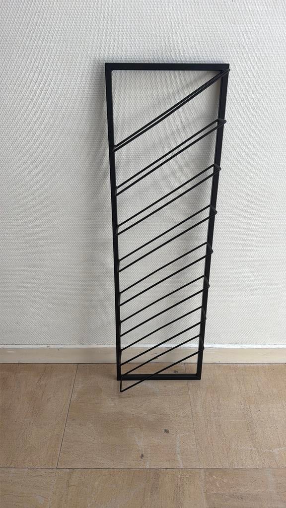 Wijnrijk, modern., Ophalen, Zo goed als nieuw