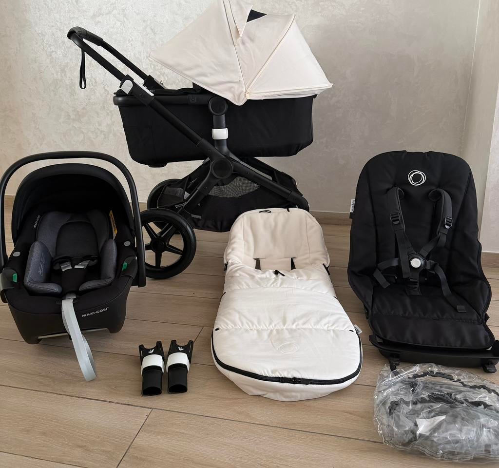 Bugaboo Fox2  Sun Canopy Misty White/ black 3-in-1 Complete, Ophalen, Babygeluk, Zo goed als nieuw, W