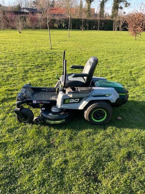 Z6 Zero Turn zitmaaier van EGO, Tuin en Terras, Zitmaaiers, Gebruikt, 90 tot 120 cm, Elektrische starter, Mulchfunctie, Ophalen