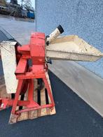 hamermolens vr vermalen granen mais veevoer duiven kippen, Ophalen