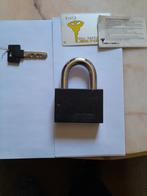 Cadenas multi t lock, Enlèvement