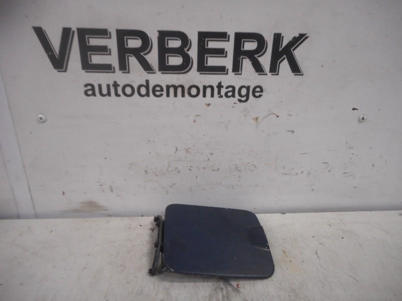 TRAPPE D'ESSENCE Volvo 740 Estate (01-1985/12-1992), Autos : Pièces & Accessoires, Utilisé, Volvo