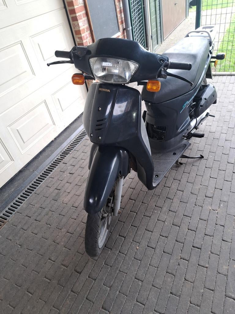 Honda scoopy sh50, Vélos & Vélomoteurs, Enlèvement