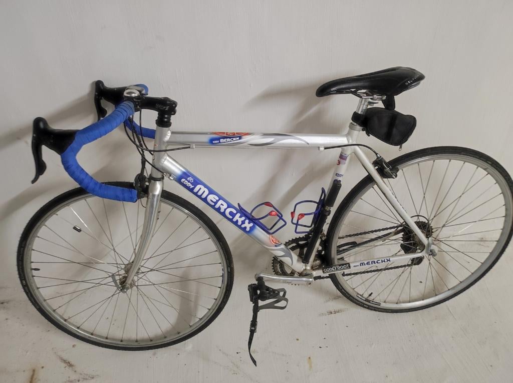 Vier Eddy Merckx fietsen samen te koop Kortrijk, Ophalen