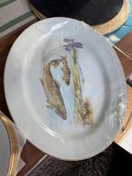 Grand lot de porcelaine de Limoges – assiettes, tasses, plat, Antiquités & Art