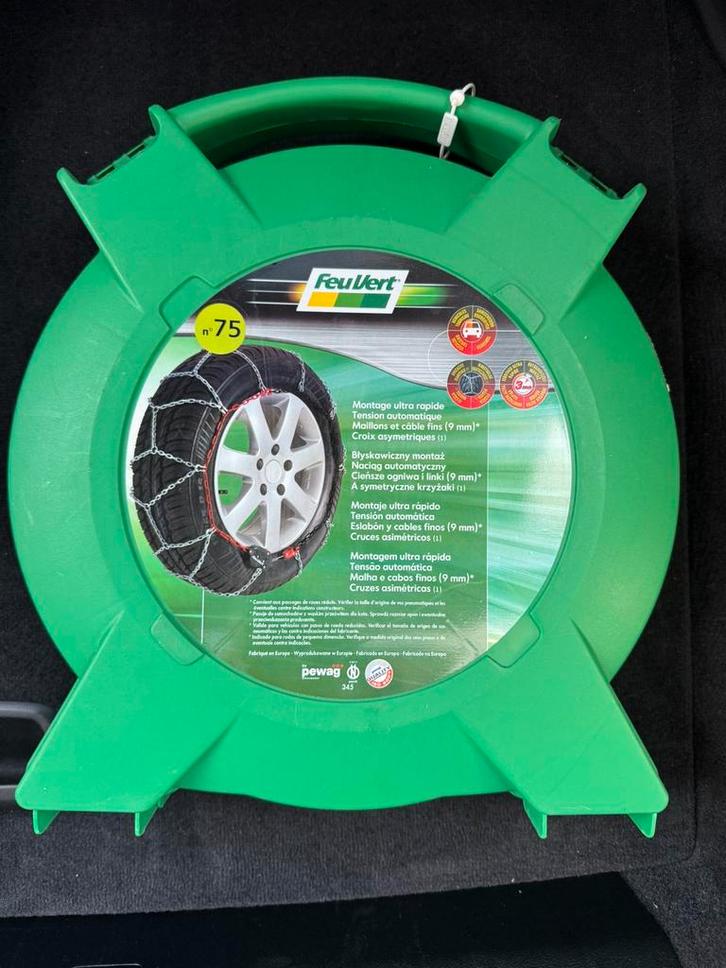 Chaines pour pneus - NEUVES, Autos : Divers, Chaînes, Comme neuf, Enlèvement ou Envoi