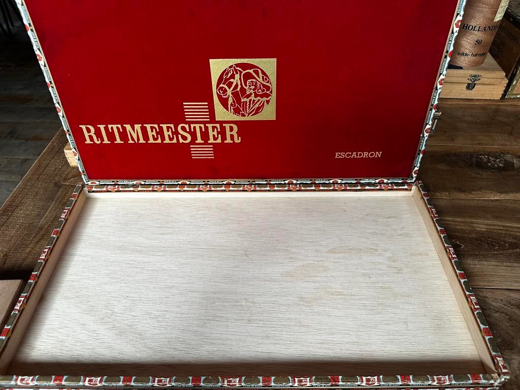 Ritmeester beklede houten sigarenkist, Verzamelen, Ophalen, Tabaksdoos of Verpakking
