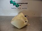 Ruitensproeiertank voor van een Opel Calibra (Calibra 90-), Gebruikt, -, -, Opel